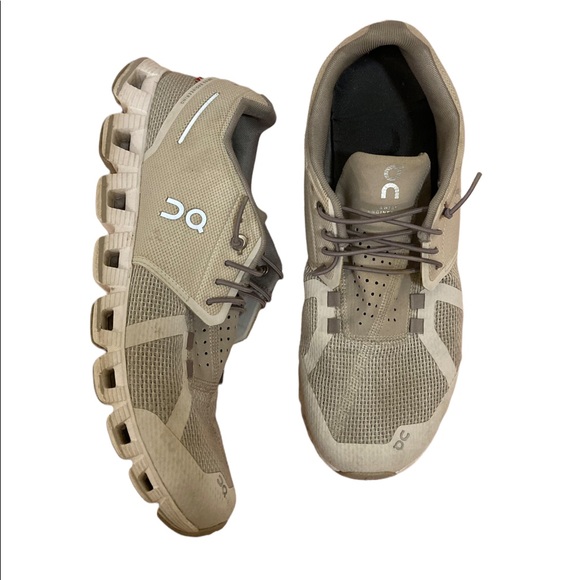On Running Shoes - Women’s On clouds running shoes